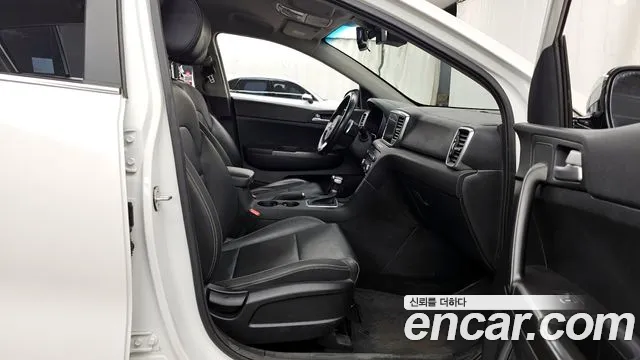 2019 Kia Sportage The Bold Diesel 1.6 2WD Sold VIN KNAPL812GKK654072 – exterior detail