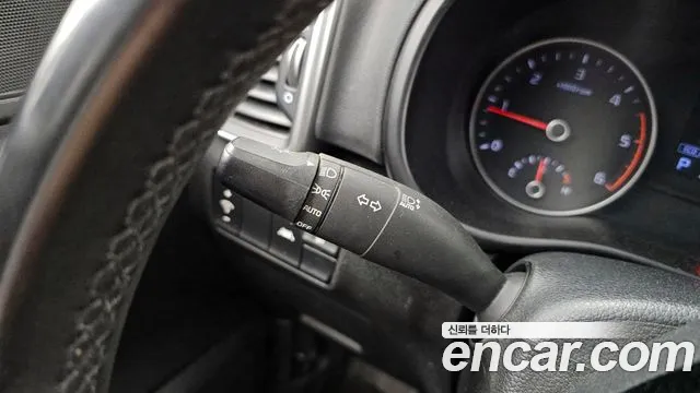 2019 Kia Sportage The Bold Diesel 1.6 2WD Sold VIN KNAPL812GKK654072 – photo 12