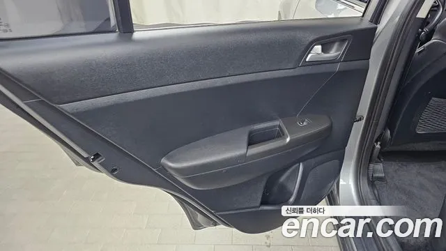 2020 Kia Sportage The Bold Diesel 1.6 2WD Sold VIN KNAPL812GLK810351 – side profile