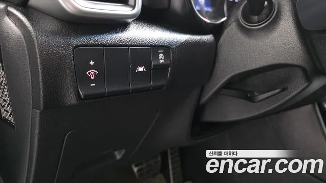 2020 Kia Sportage The Bold Diesel 1.6 2WD Sold VIN KNAPL812GLK852675 – dashboard