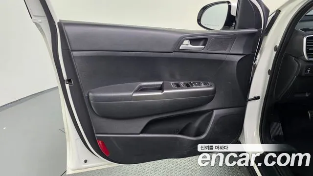 2022 Kia Sportage The Bold Diesel 1.6 4wd Sold VIN KNAPL812HNK987092 – front exterior