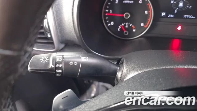 2020 Kia Sportage The Bold Diesel 2.0 2WD Sold VIN KNAPN813BLK753531 – photo 32