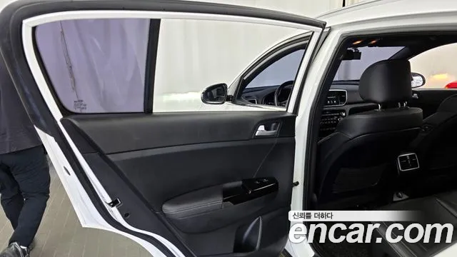 2019 Kia Sportage The Bold Diesel 1.6 2WD Sold VIN KNAPP812GKK659822 – dashboard