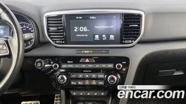 2019 Kia Sportage The Bold Diesel 1.6 2WD Sold VIN KNAPP812GKK659822 – interior seats