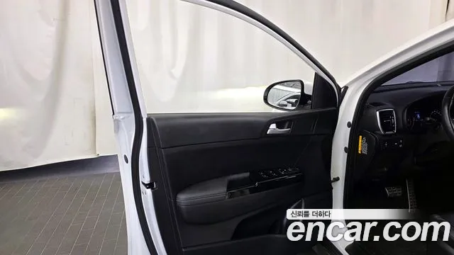 2019 Kia Sportage The Bold Diesel 1.6 2WD Sold VIN KNAPP812GKK659822 – photo 27