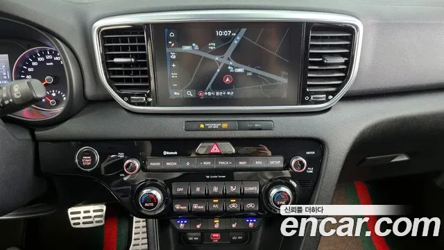 2019 Kia Sportage The Bold Gasoline Sold VIN KNAPP81ABKK575636 – exterior detail 2019 Kia Sportage The Bold Gasoline Sold VIN KNAPP81ABKK575636 – exterior detail