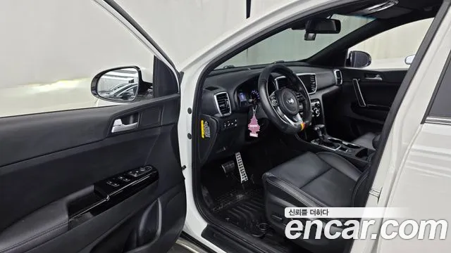 2020 Kia Sportage The Bold Diesel 2.0 2WD Sold VIN KNAPR813BLK819735 – trunk area