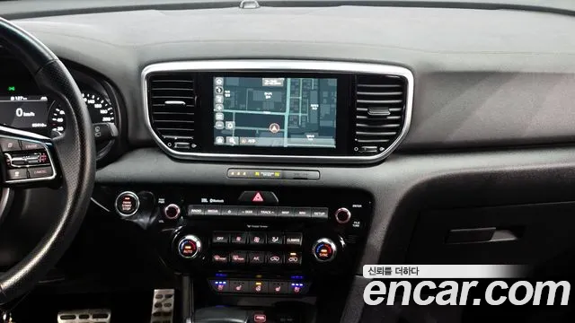 2020 Kia Sportage The Bold Diesel 2.0 2WD Sold VIN KNAPR813BLK838216 – exterior detail