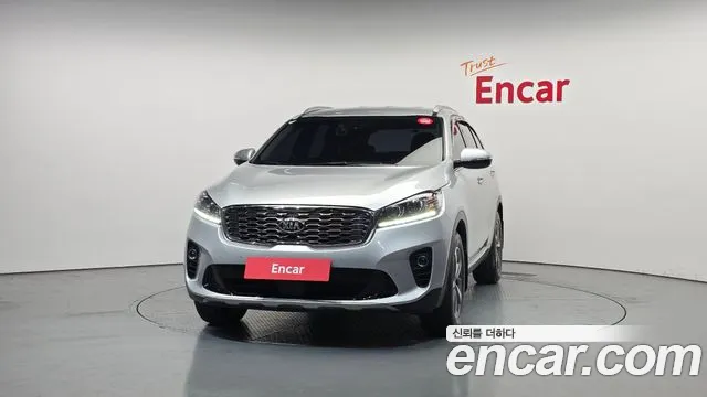 2020 Kia The New Sorento Gasoline 2.0 Turbo 2WD Sold VIN KNAPS811BLA565615 – trunk area