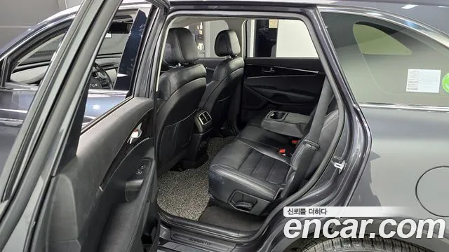 2017 Kia All New Sorento Diesel 2.0 2WD Sold VIN KNAPS81ABHA360024 – photo 20 2017 Kia All New Sorento Diesel 2.0 2WD Sold VIN KNAPS81ABHA360024 – photo 20