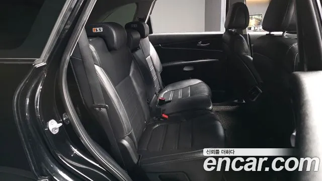 2017 Kia All New Sorento Diesel 2.0 2WD Sold VIN KNAPS81ABHA361484 – trunk area