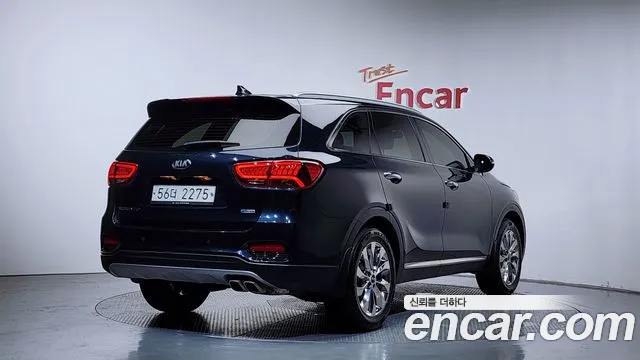2018 Kia The New Sorento Diesel 2.0 2WD Sold VIN KNAPS81ABJA391070 – interior seats