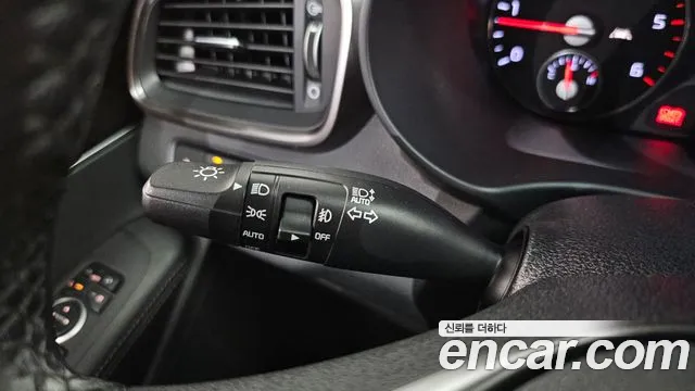 2020 Kia The New Sorento Diesel 2.0 4WD Sold VIN KNAPS81ADLA647490 – dashboard