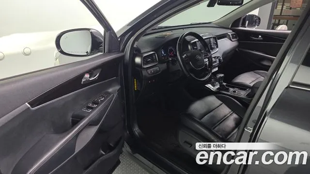 2018 Kia The New Sorento Diesel 2.2 2WD Sold VIN KNAPS81BBJA430222 – undercarriage