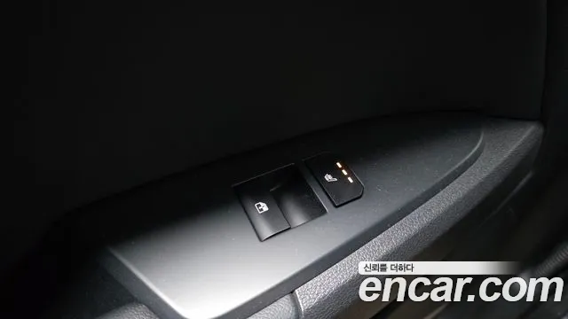 2025 Kia The New Sportage 5th Gen Gasoline 1.6 Turbo 2WD Sold VIN KNAPV81BBSK397947 – interior seats