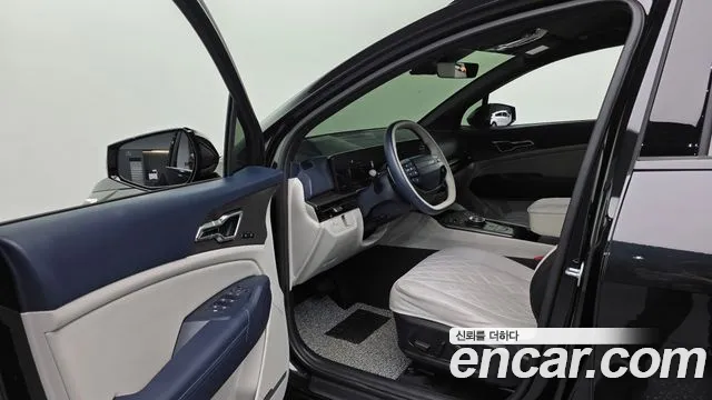 2025 Kia The New Sportage 5th Gen Gasoline 1.6 Turbo 2WD Sold VIN KNAPV81BBSK413758 – trunk area