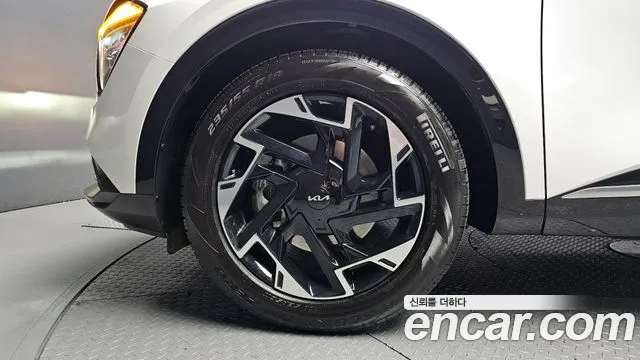 2022 Kia Sportage 5th Gen Gasoline 1.6 Turbo 2WD Sold VIN KNAPV81BGNK017573 – trunk area