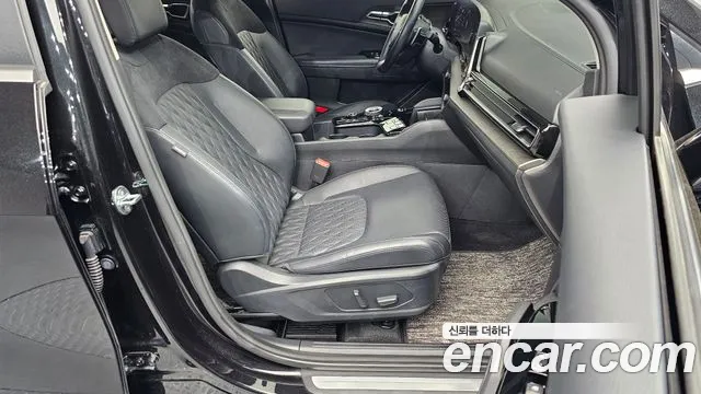 2023 Kia Sportage 5th Gen Gasoline 1.6 Turbo 2WD Sold VIN KNAPV81BGPK155682 – exterior detail 2023 Kia Sportage 5th Gen Gasoline 1.6 Turbo 2WD Sold VIN KNAPV81BGPK155682 – exterior detail