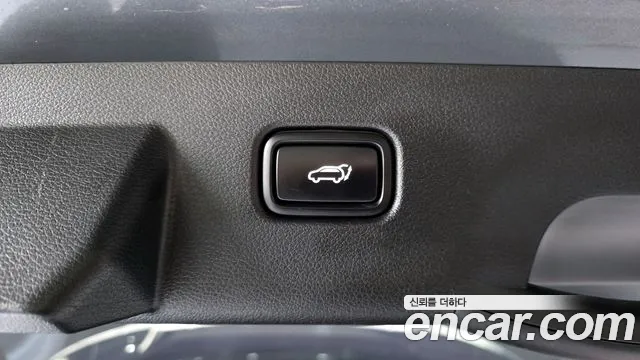 2023 Kia Sportage 5th Gen Gasoline 1.6 Turbo 2WD Sold VIN KNAPV81BGPK173805 – exterior detail 2023 Kia Sportage 5th Gen Gasoline 1.6 Turbo 2WD Sold VIN KNAPV81BGPK173805 – exterior detail