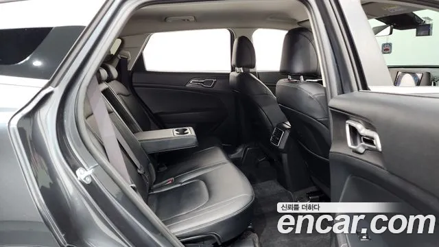 2024 Kia Sportage 5th Gen Diesel 2.0 4WD Sold VIN KNAPV81CDRK379469 – interior seats