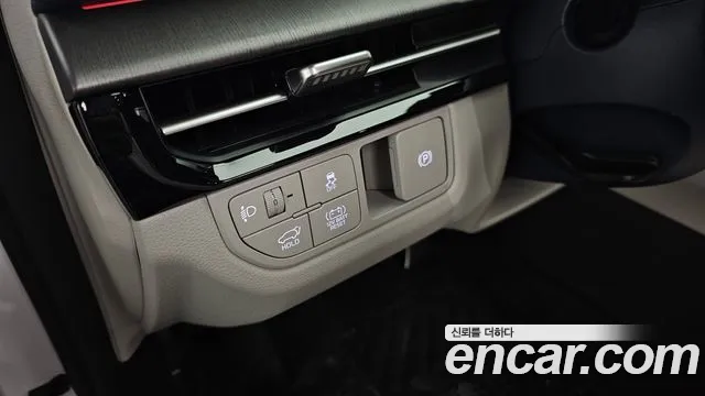 2025 Kia The New Sportage 5th Gen Hybrid Hev 1.6 4wd Sold VIN KNAPX81GDSK242996 – front exterior