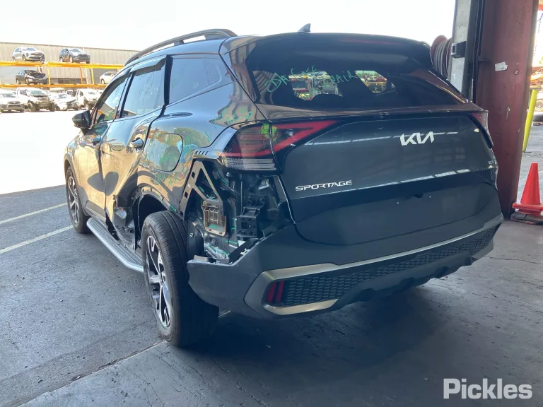 2025 Kia Sportage Damaged VIN KNAPX81GMS7221651 – photo 17