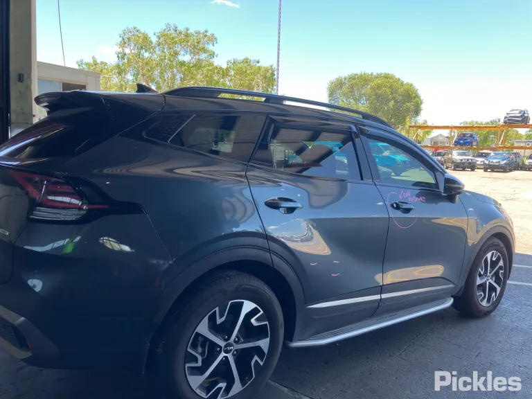 2025 Kia Sportage Damaged VIN KNAPX81GMS7221651 – photo 27