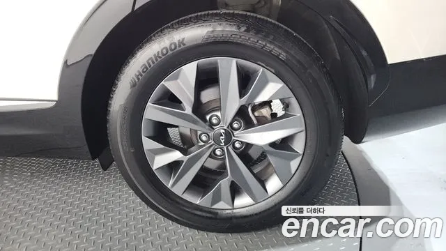 2022 Kia Sportage 5th Gen Gasoline 1.6 Turbo 2WD Sold VIN KNAPY81BGNK059043 – side profile