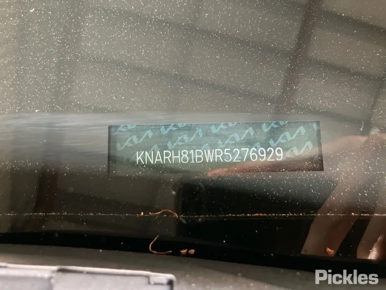 2024 Kia Sorento Damaged VIN KNARH81BWR5276929 – engine bay