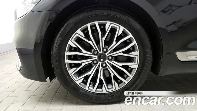 2020 Kia The K9 3.8 GDI AWD Sold VIN KNAS1418DLS019366 – odometer reading