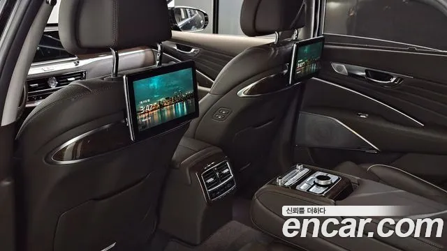 2019 Kia The K9 3.8 GDI Sold VIN KNAS2418BKS011326 – rear exterior