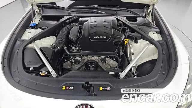 2019 Kia The K9 3.8 GDI VIN KNAS2418BKS017172