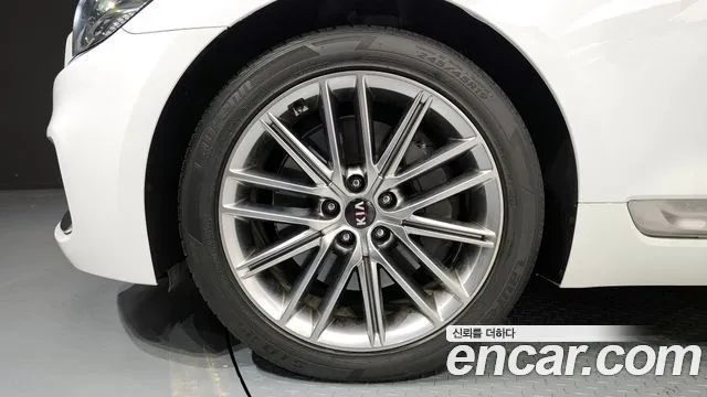 2020 Kia The K9 3.8 GDI Sold VIN KNAS2418BLS025601 – photo 19 2020 Kia The K9 3.8 GDI Sold VIN KNAS2418BLS025601 – photo 19