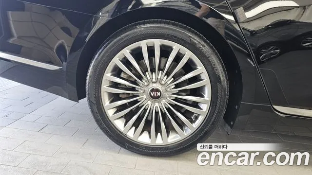 2019 Kia The K9 3.8 GDI AWD Sold VIN KNAS2418DKS008563 – photo 16 2019 Kia The K9 3.8 GDI AWD Sold VIN KNAS2418DKS008563 – photo 16