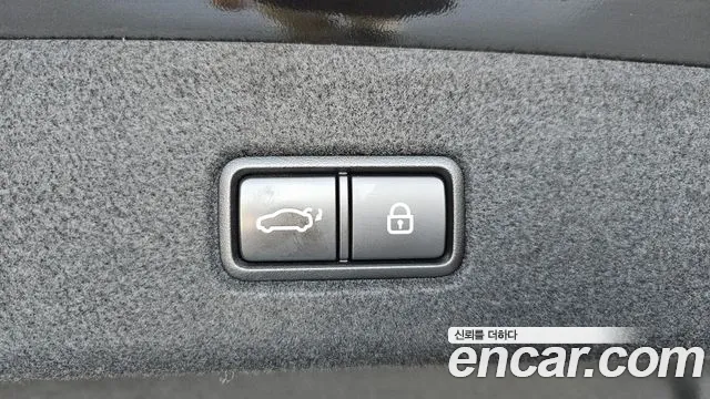 2019 Kia The K9 3.8 GDI AWD Sold VIN KNAS2418DKS008563 – photo 20 2019 Kia The K9 3.8 GDI AWD Sold VIN KNAS2418DKS008563 – photo 20