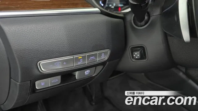 2019 Kia The K9 3.8 GDI AWD Sold VIN KNAS2418DKS011449 – interior seats