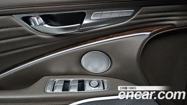 2019 Kia The K9 3.8 GDI AWD Sold VIN KNAS2418DKS016967 – exterior detail