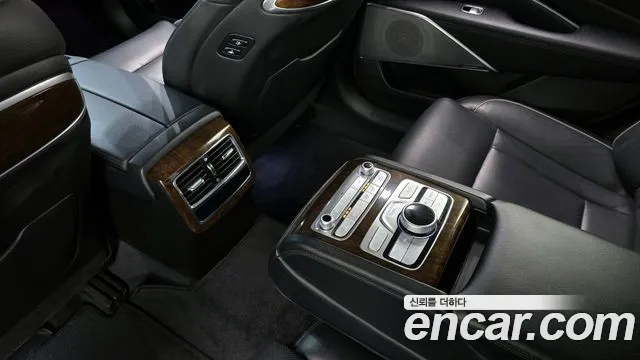 2020 Kia The K9 3.8 GDI AWD Sold VIN KNAS2418DLS022598 – interior seats
