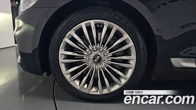 2021 Kia The K9 3.8 GDI AWD Sold VIN KNAS2418DMS034279 – undercarriage