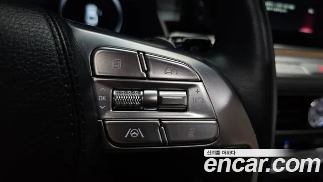 2022 Kia The New K9 2nd Gen 3.8 GDI AWD Sold VIN KNAS2418DNS038535 – interior seats