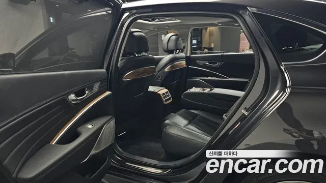 2022 Kia The New K9 2nd Gen 3.8 GDI AWD Sold VIN KNAS2418DNS038535 – exterior detail