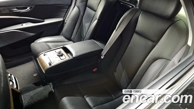 2022 Kia The New K9 2nd Gen 3.8 GDI AWD Sold VIN KNAS2418DNS042766 – rear exterior