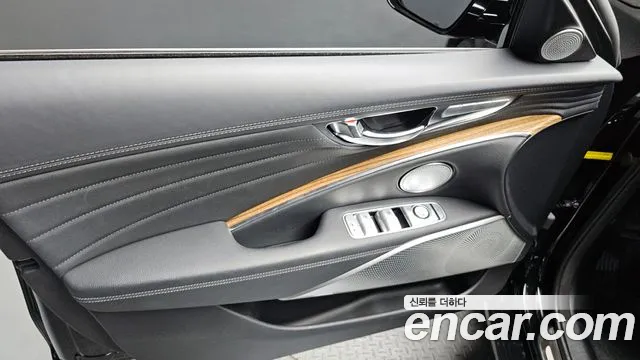 2022 Kia The New K9 2nd Gen 3.8 GDI AWD Sold VIN KNAS2418DNS042766 – interior seats