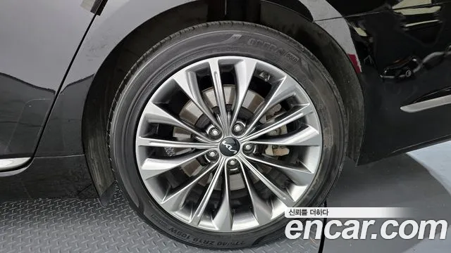 2023 Kia The New K9 2nd Gen 3.8 GDI AWD Sold VIN KNAS2418DPS044334 – exterior detail