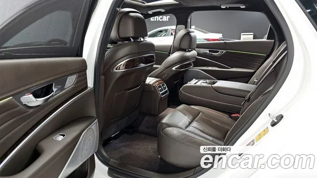2019 Kia The K9 3.8 GDI AWD Sold VIN KNAS3418DKS015292 – photo 18