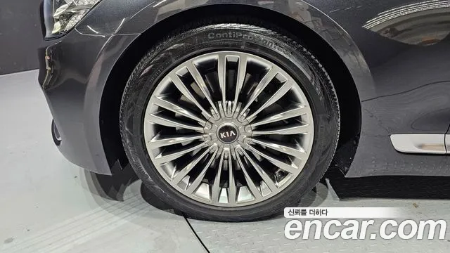 2019 Kia The K9 3.3 T-GDI AWD VIN KNAS5416DKS001215