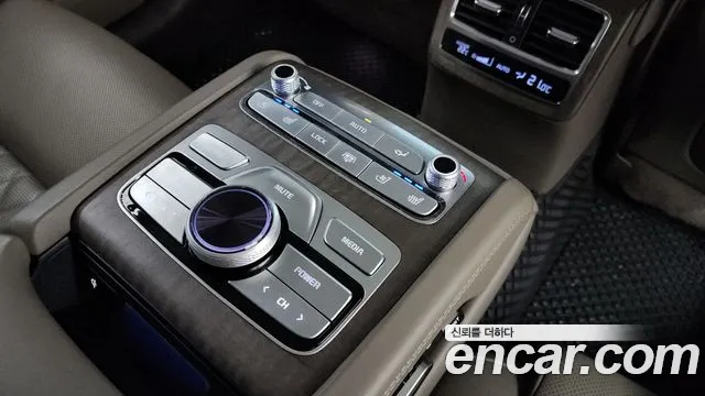 2022 Kia The New K9 2nd Gen 3.3 T-GDI AWD Sold VIN KNAS5416DNS040702 – photo 31