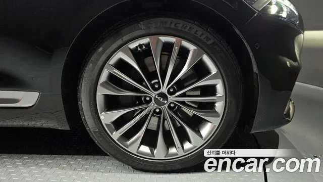 2022 Kia The New K9 2nd Gen 3.8 GDI AWD Sold VIN KNAS5418DNS040417 – engine bay