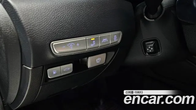 2019 Kia The K9 3.3 T-GDI Sold VIN KNAS6416BKS014129 – trunk area