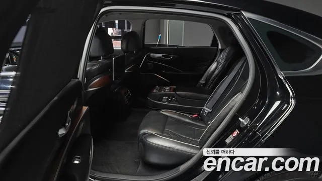 2019 Kia The K9 3.3 T-GDI AWD Sold VIN KNAS6416DKS001719 – photo 17